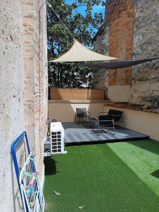 Appartement Centre Ville Historique Avec Terrasse Et Climatise 佩里格 外观 照片