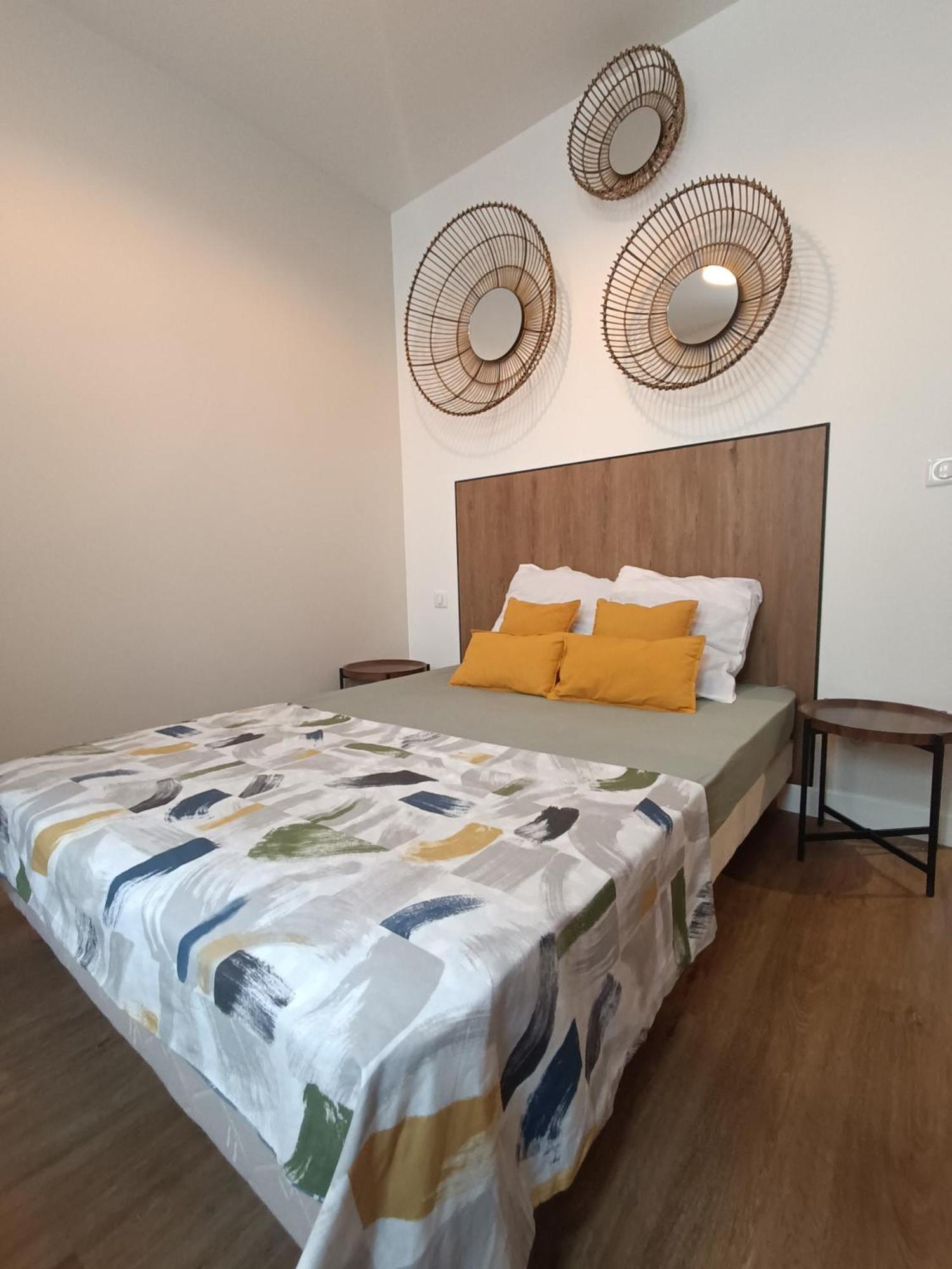 Appartement Centre Ville Historique Avec Terrasse Et Climatise 佩里格 外观 照片
